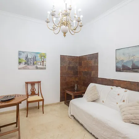 The Red House - 3br With Private Terrace Holiday home *